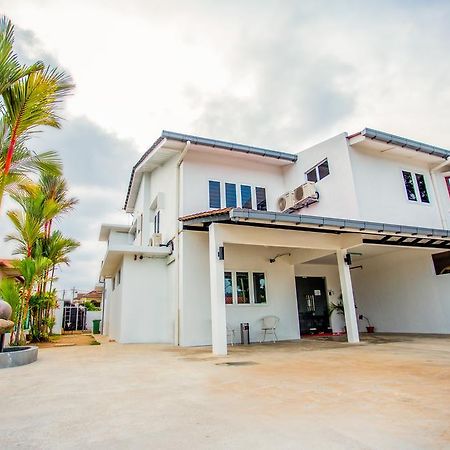 Kb50 Guesthouse Κουαντάν Εξωτερικό φωτογραφία