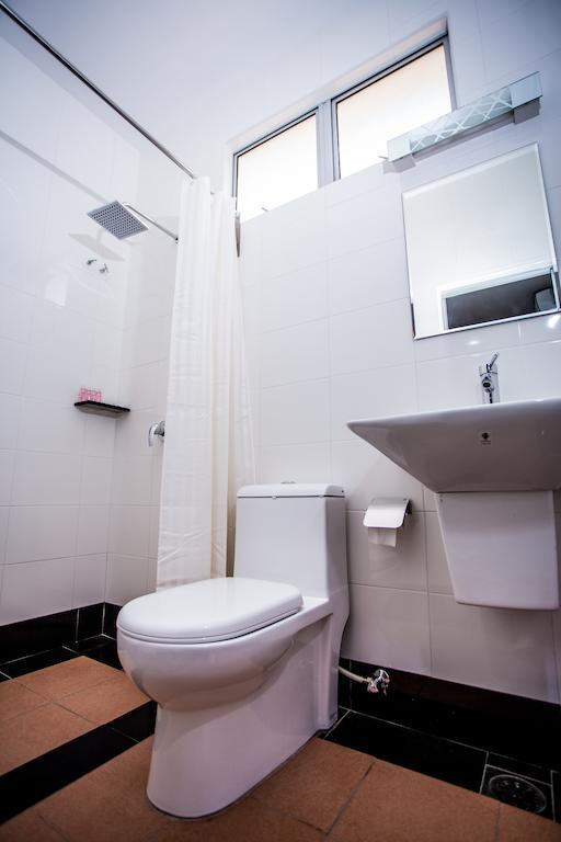 Kb50 Guesthouse Κουαντάν Δωμάτιο φωτογραφία