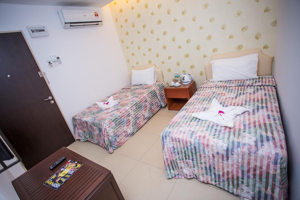 Kb50 Guesthouse Κουαντάν Δωμάτιο φωτογραφία